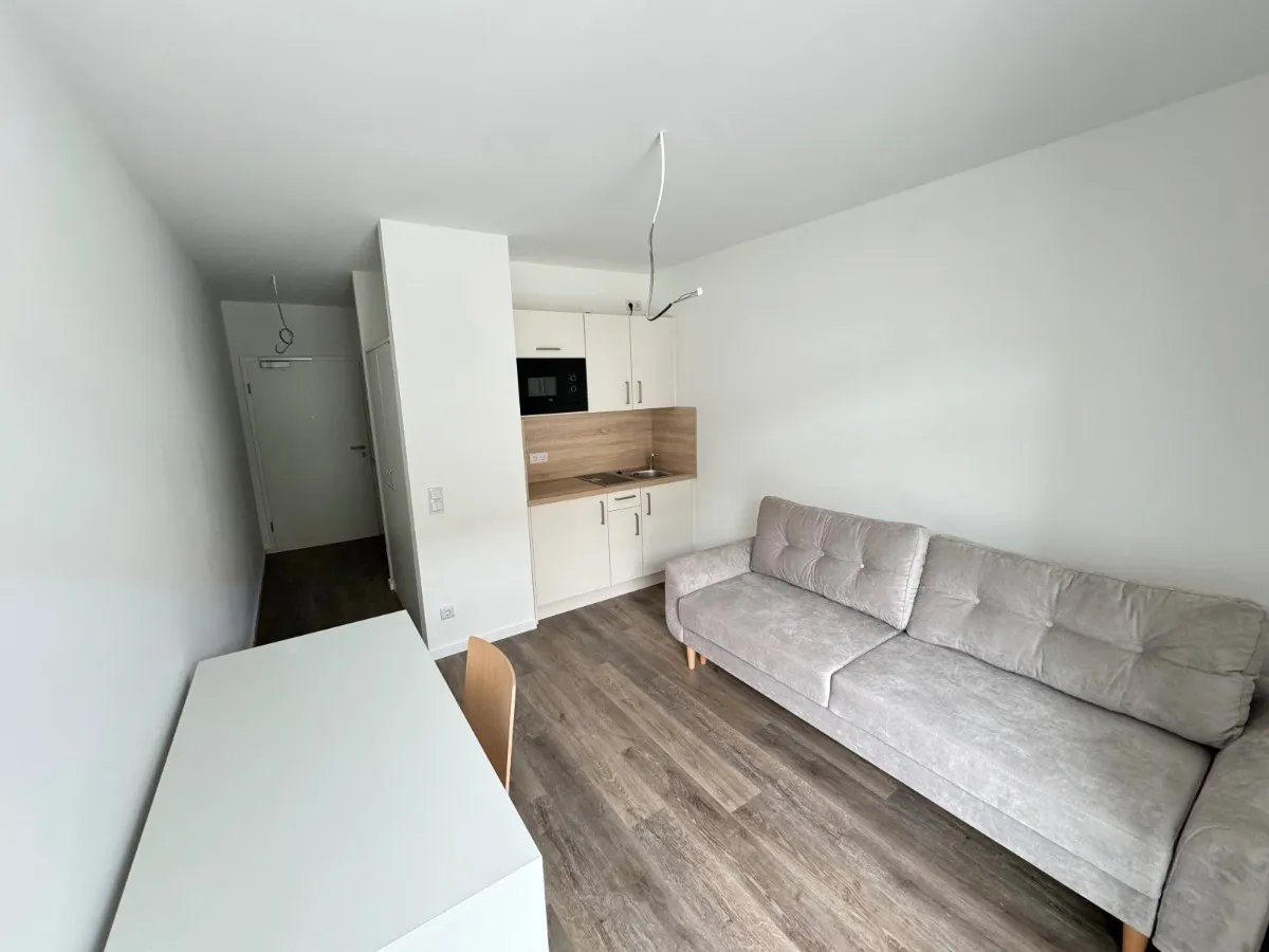 Wohnung in 04315 Leipzig: Kapitalanleger aufgepasst! vollmöbliertes Mikroapartment zu verkaufen! (Bild 1)