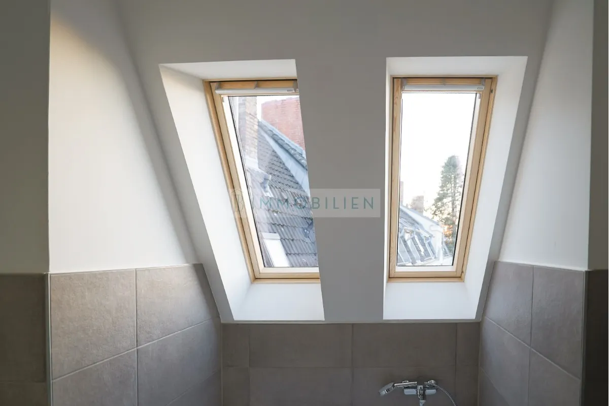 Wohnung in 12307 Berlin: Kernsanierte 4 Zimmerwohnung in Berlin-Lichtenrade zu verkaufen!