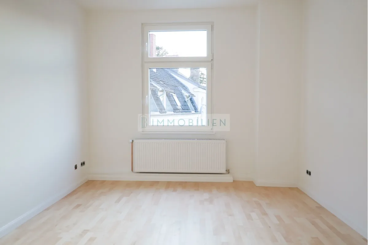 Wohnung in 12307 Berlin: Kernsanierte 4 Zimmerwohnung in Berlin-Lichtenrade zu verkaufen!