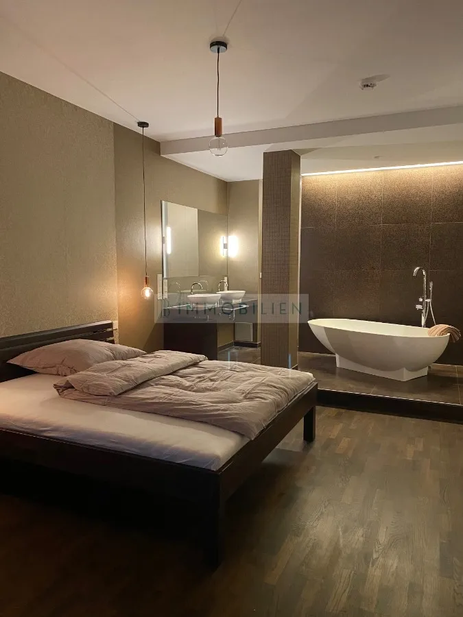Wohnung in 10179 Berlin: Idyllische Maisionettewohnung in Top-Lage zu verkaufen!