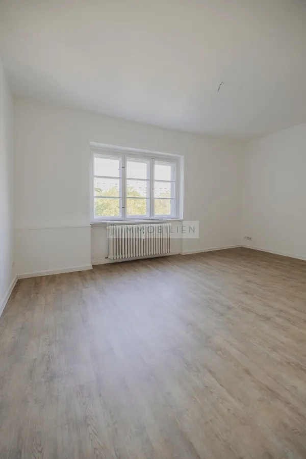Wohnung in 14197 Berlin: Etagenwohnung in Berlin zu verkaufen.
