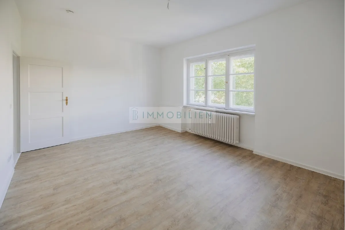 Wohnung in 14197 Berlin: Etagenwohnung in Berlin zu verkaufen.