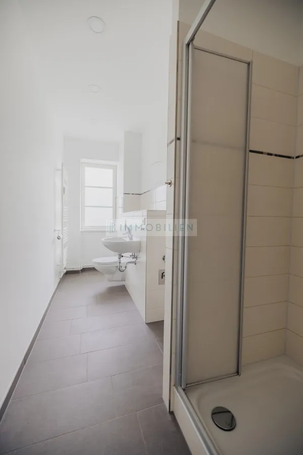 Wohnung in 14197 Berlin: Etagenwohnung in Berlin zu verkaufen.