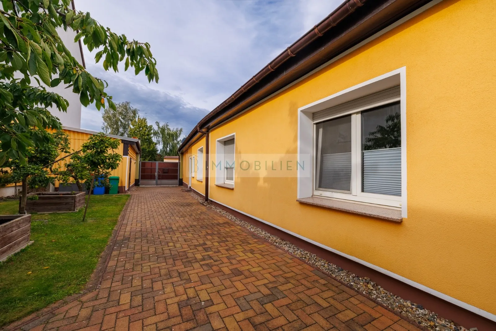 Haus in 14943 Luckenwalde: Bungalow in Luckenwalde zu verkaufen. – JB_--75 (Bild 1)